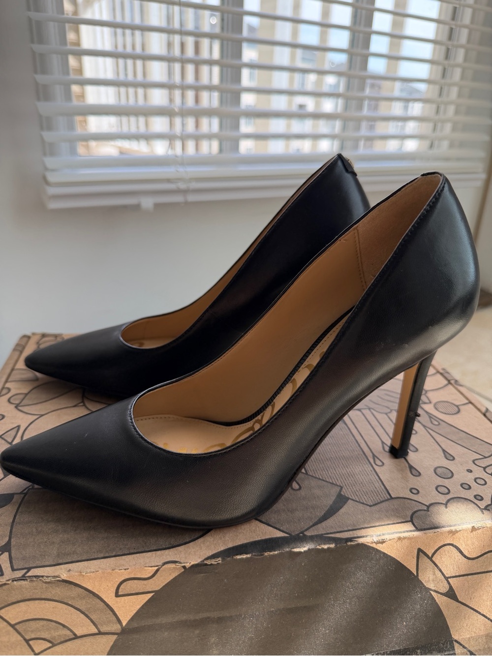 SAM EDELMAN Classic Black Pointed Toe Stiletto Pumps